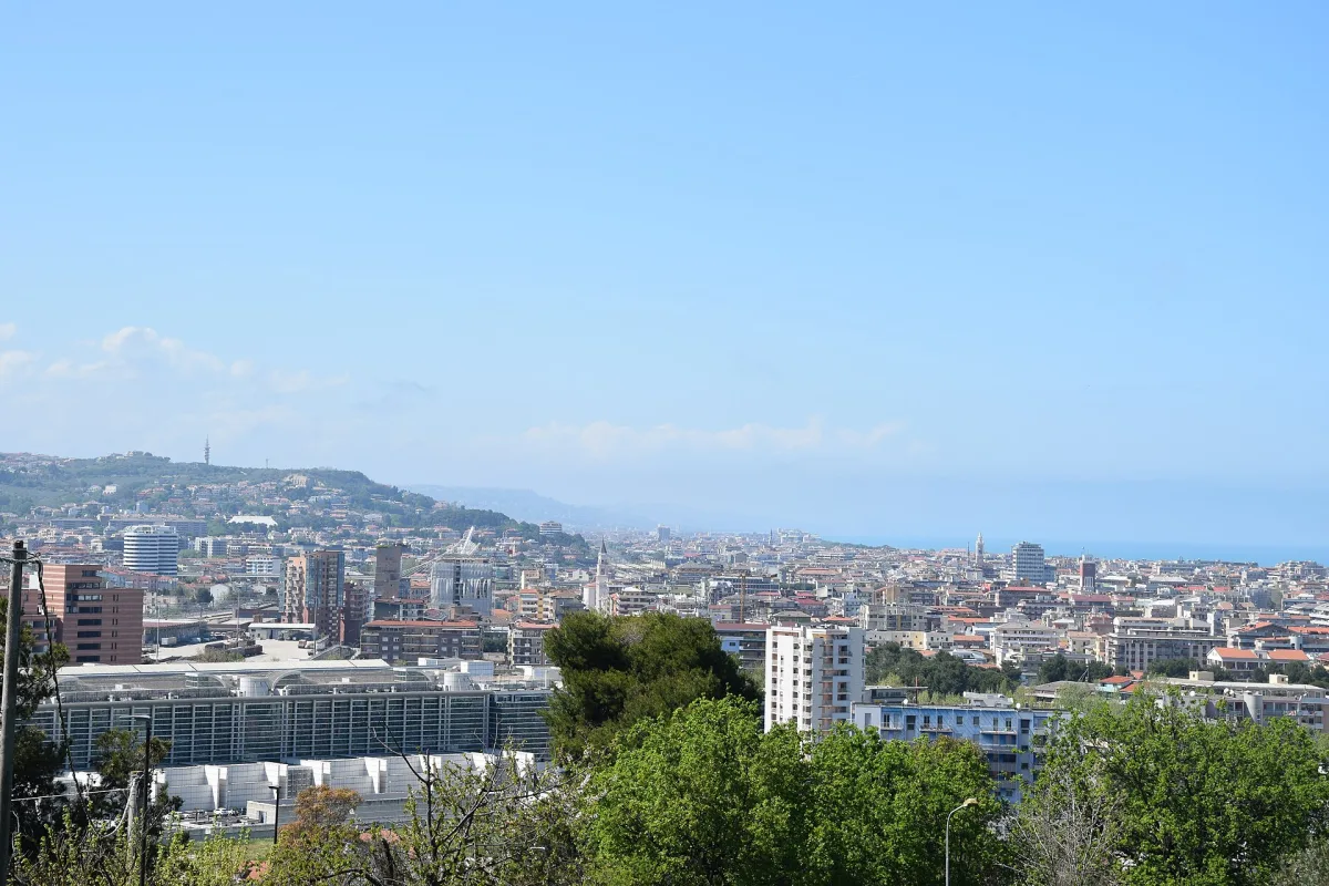 Guida Completa per Arrivare a Pescara: La Capitale Adriatica d'Abruzzo