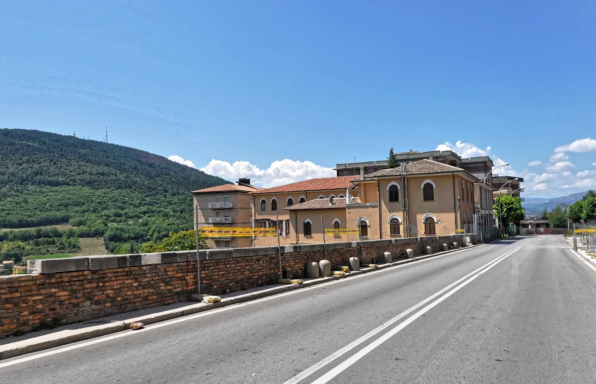 Itinerario di 7 Giorni a L'Aquila e Dintorni
