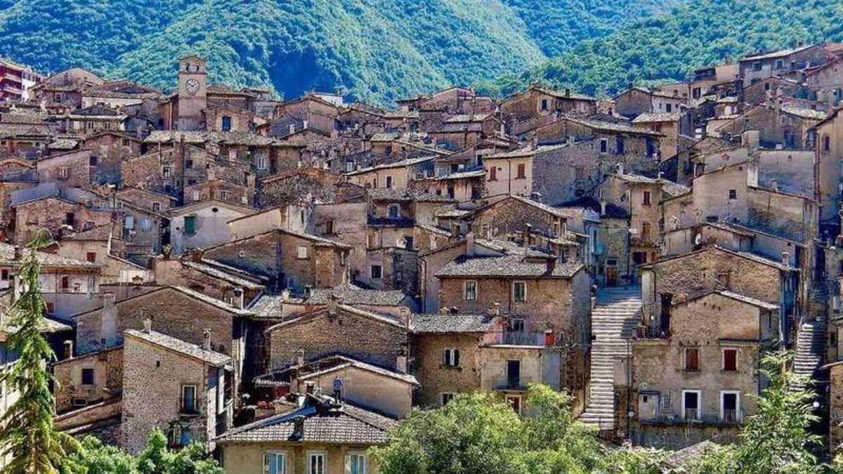 Feste ed Eventi a Sulmona: Un Viaggio tra Tradizioni e Cultura