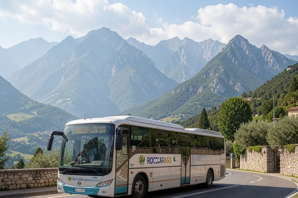 Autobus in partenza per Roccaraso, con paesaggi montani sullo sfondo